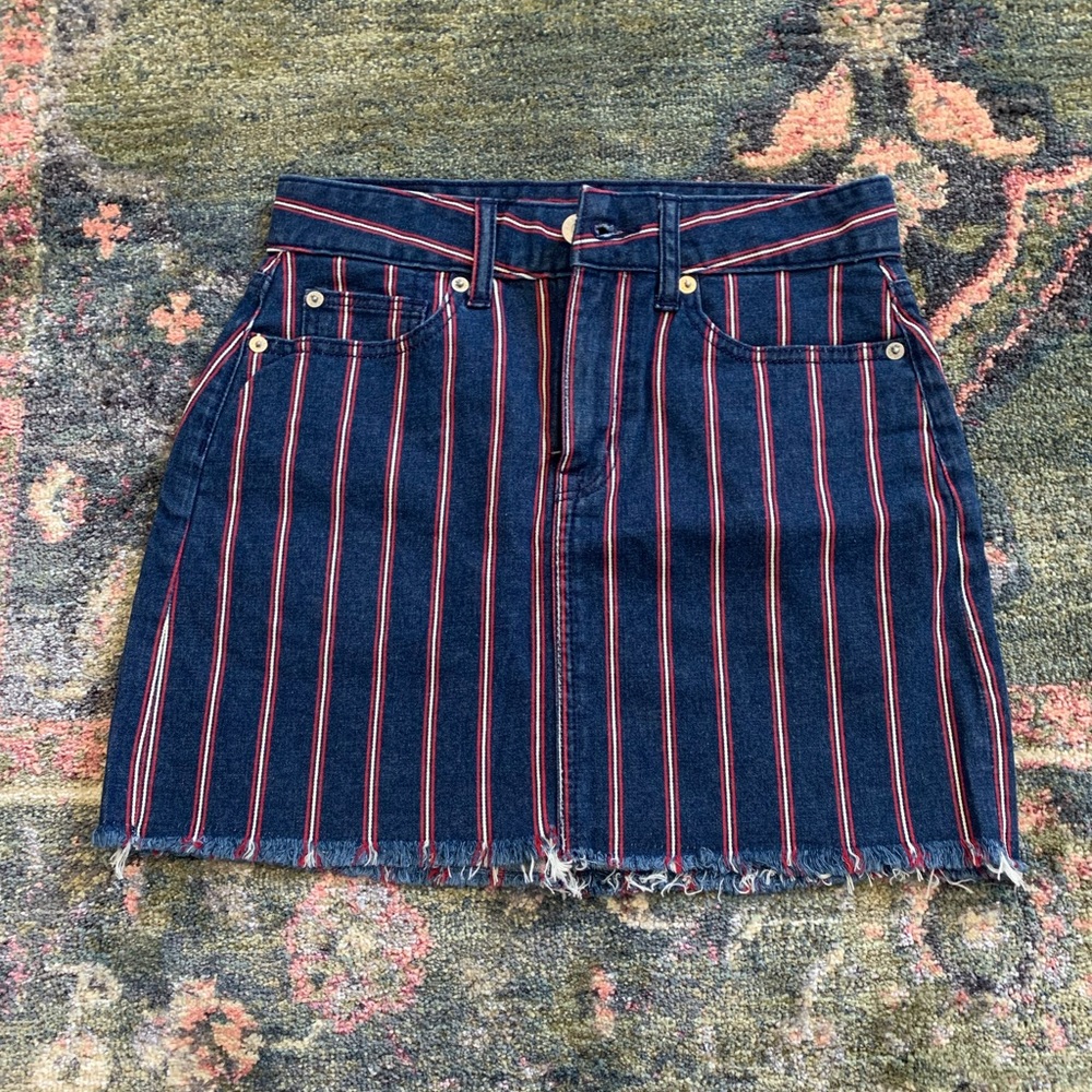 4/$25 AE striped denim skirt